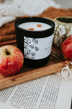 Load image into Gallery viewer, Crisp Apple