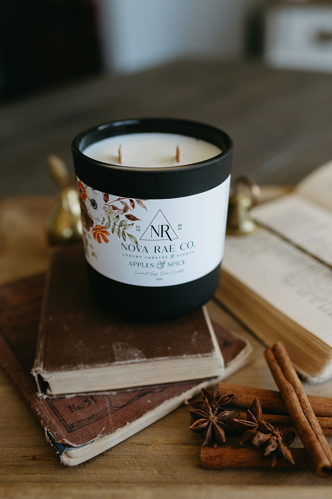 Apples & Spice Candle
